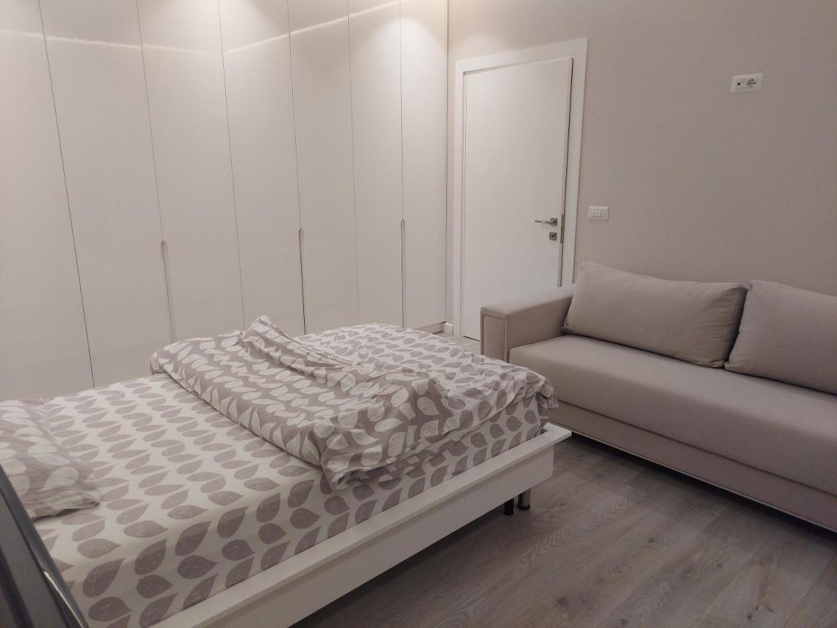 Luxurious Double Bedroom Suite Tirana Extérieur photo